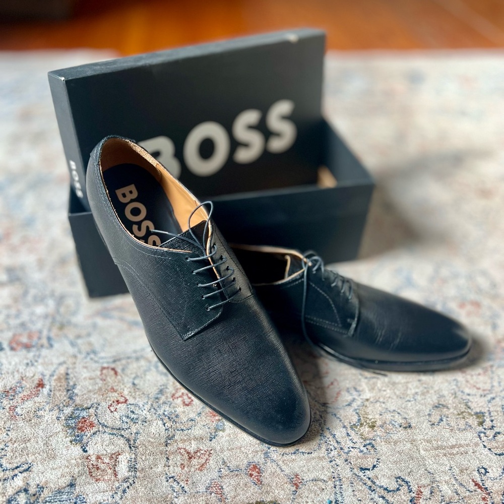 Boss Men's Modern Derby black textured leather 11